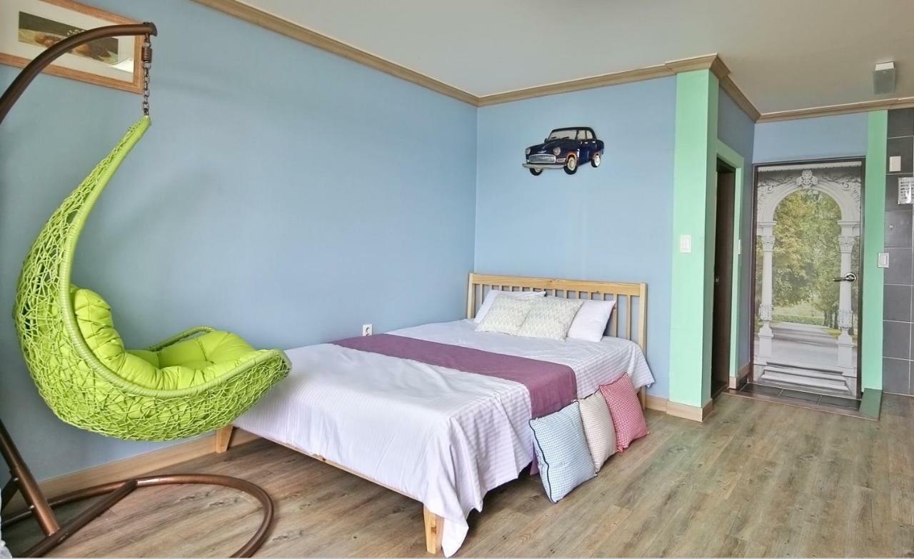 Tongyeong Paper Island Pension Bagian luar foto