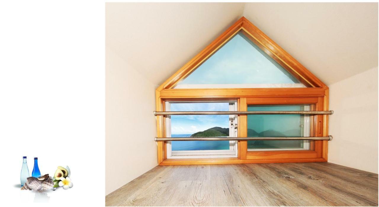 Tongyeong Paper Island Pension Bagian luar foto