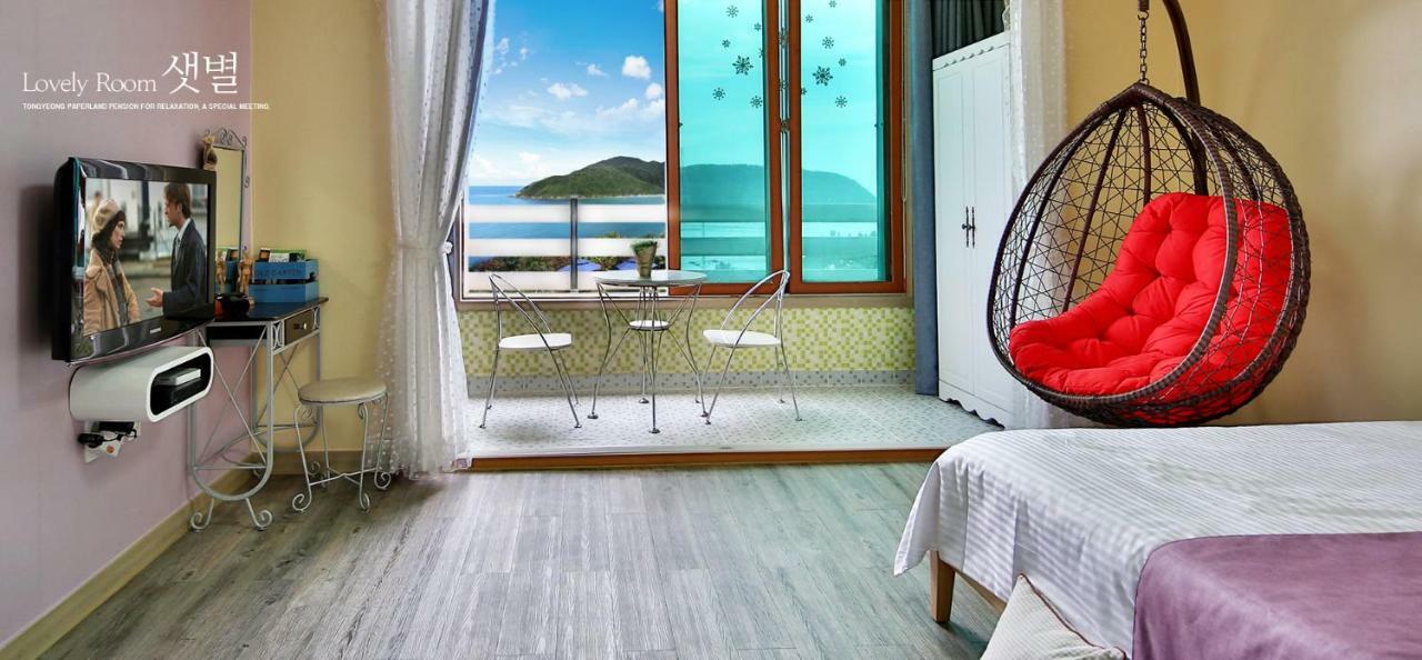 Tongyeong Paper Island Pension Bagian luar foto